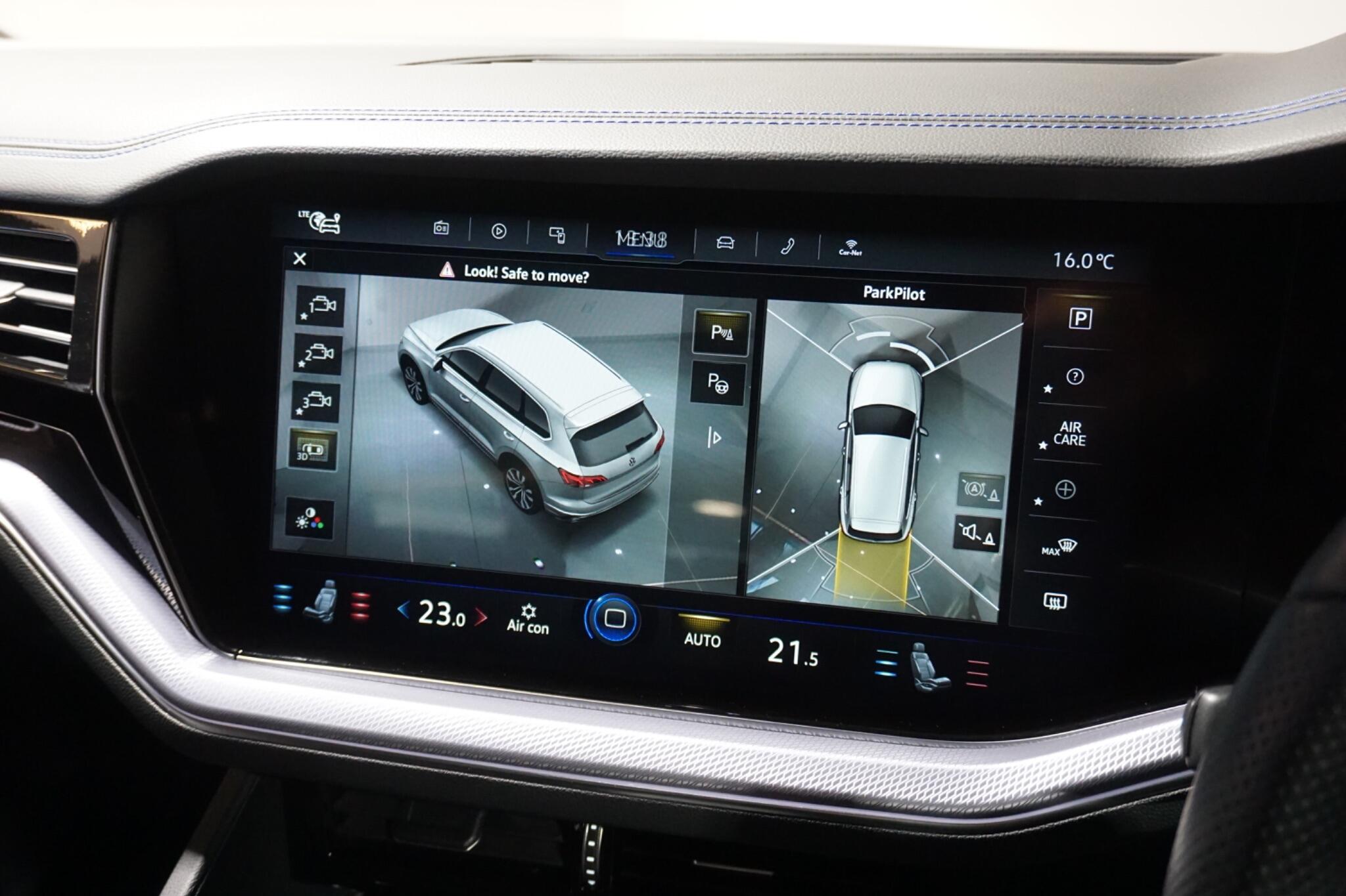 Volkswagen Touareg 3.0 V6 TSI eHybrid 14.3kWh R SUV 5dr Petrol Plug-in Hybrid Tiptronic 4Motion Euro 6 (s/s) (462 ps)